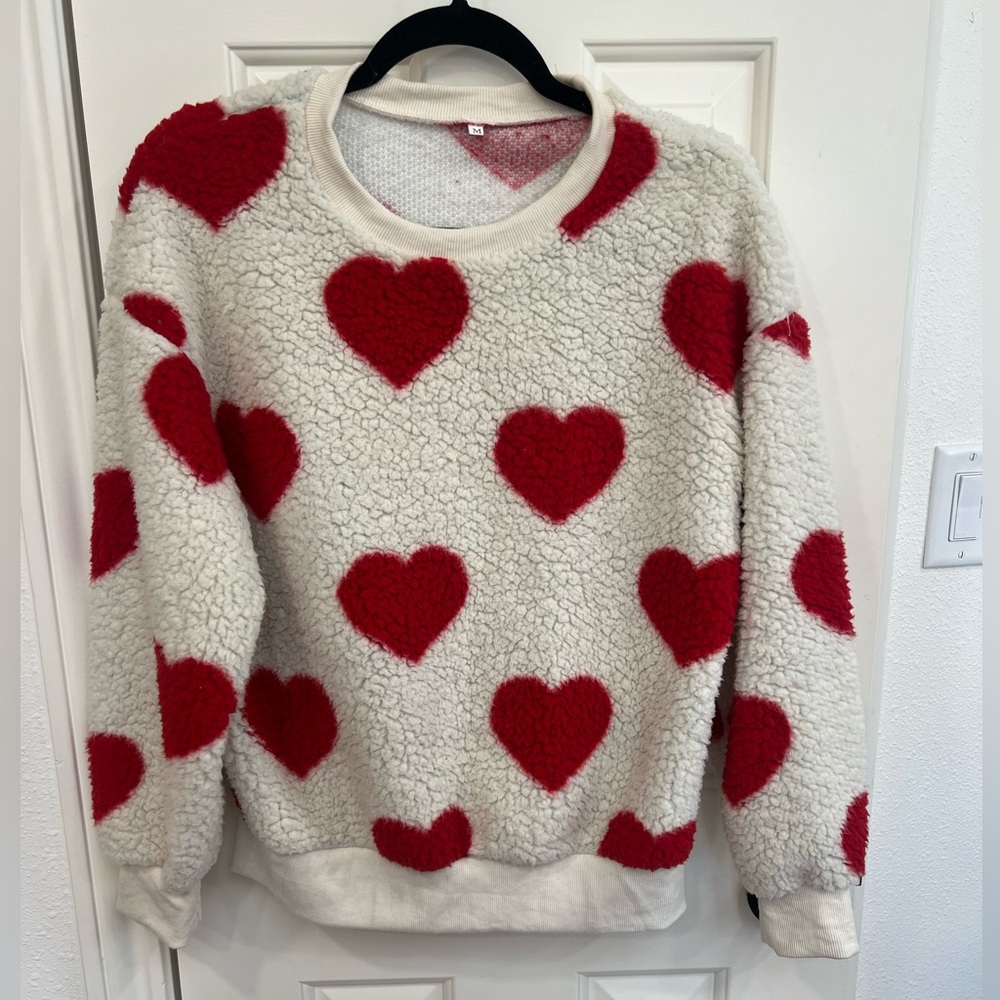 Women’s heart sweater
